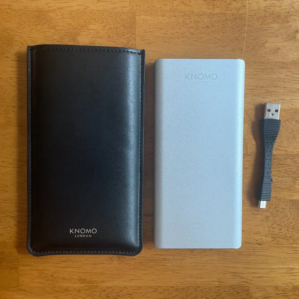 KNOMO London 10,000 mAh portable battery power pack with case